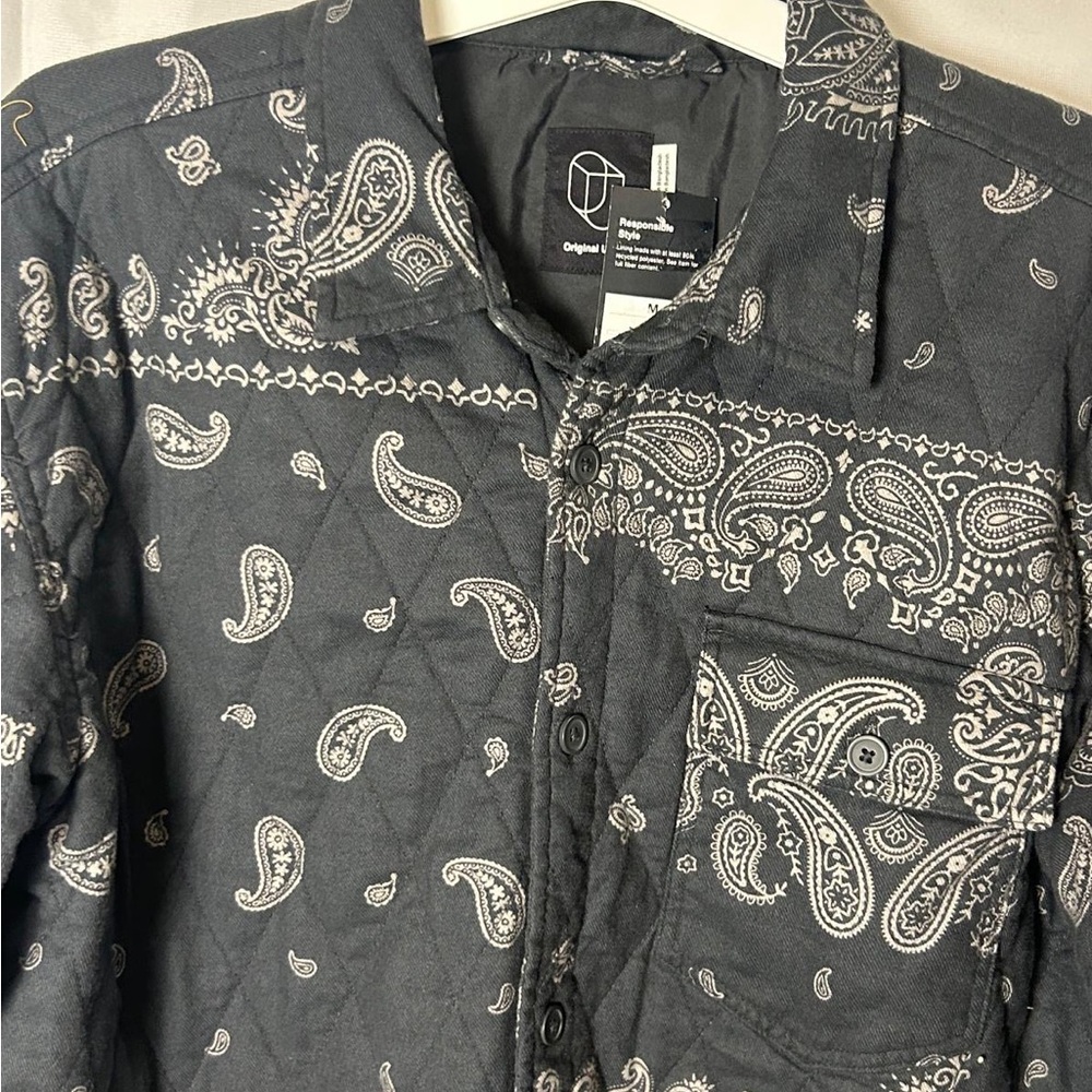 Original Use Paisley Quilted Shirt Jacket - Black and White - Picture 6 of 6